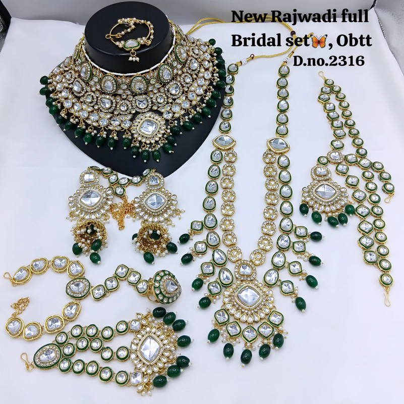 Exclusive Ethnic Green Kundan Choker Necklace Earring Jewellery Set For Bride