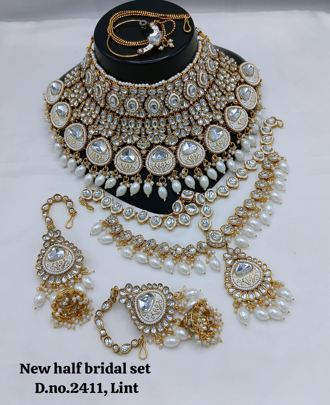 Authentic Ethnic White Kundan Choker Necklace Earring Jewellery Set For Bride