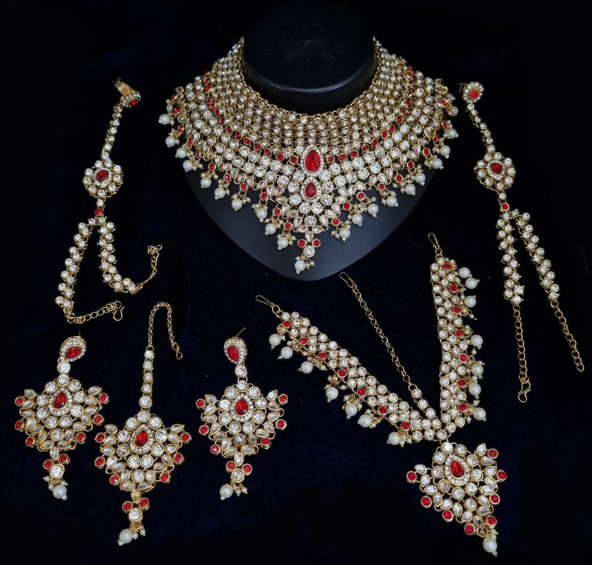 Exclusive Contemporary Red Kundan Choker Necklace Earring Jewellery Set For Bride