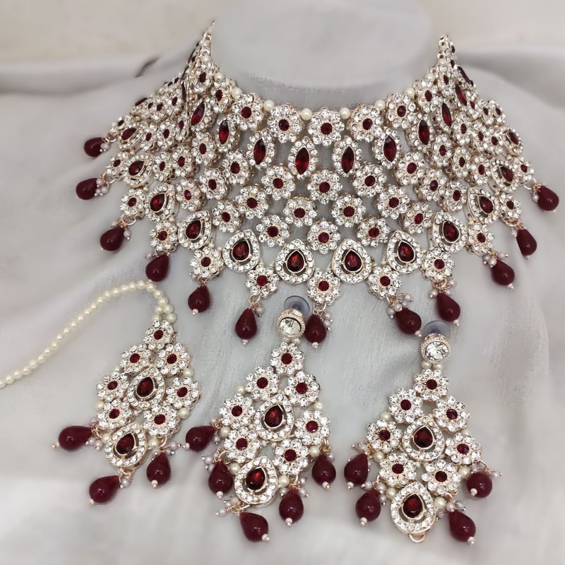 Ornate Contemporary Maroon Kundan Choker Necklace Earring Jewellery Set For Bride