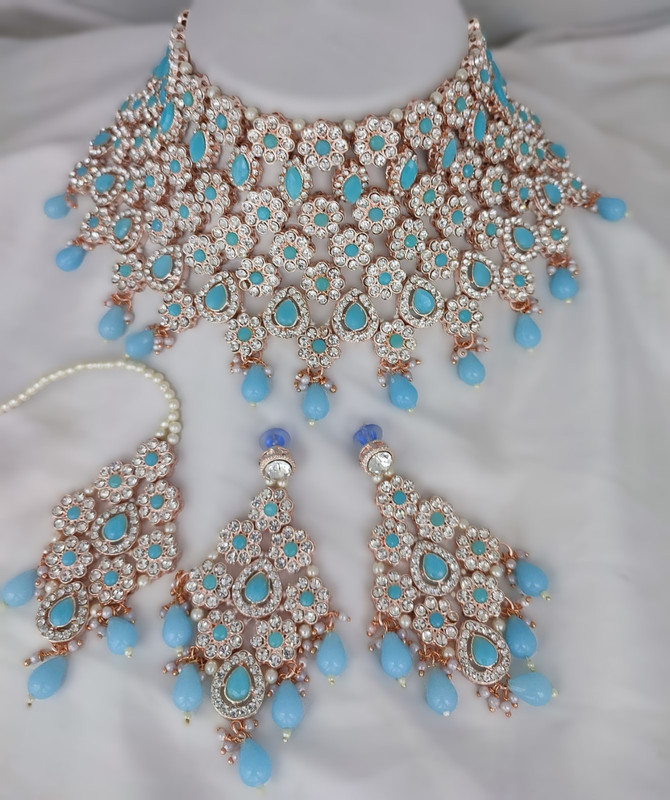 Vibrant Contemporary Sky Blue Kundan Choker Necklace Earring Jewellery Set For Bride