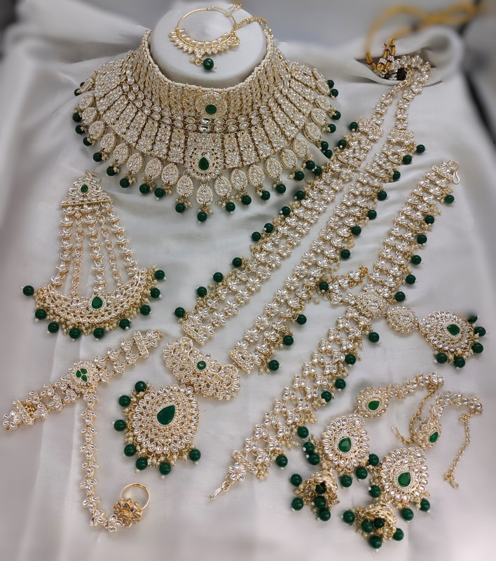 Chic Modern Green Kundan Choker Necklace Earring Jewellery Set For Bride