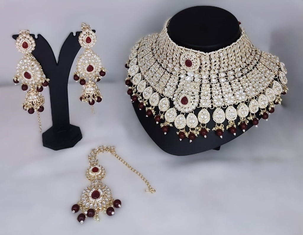 Shandaar Modern Maroon Kundan Choker Necklace Earring Jewellery Set For Bride