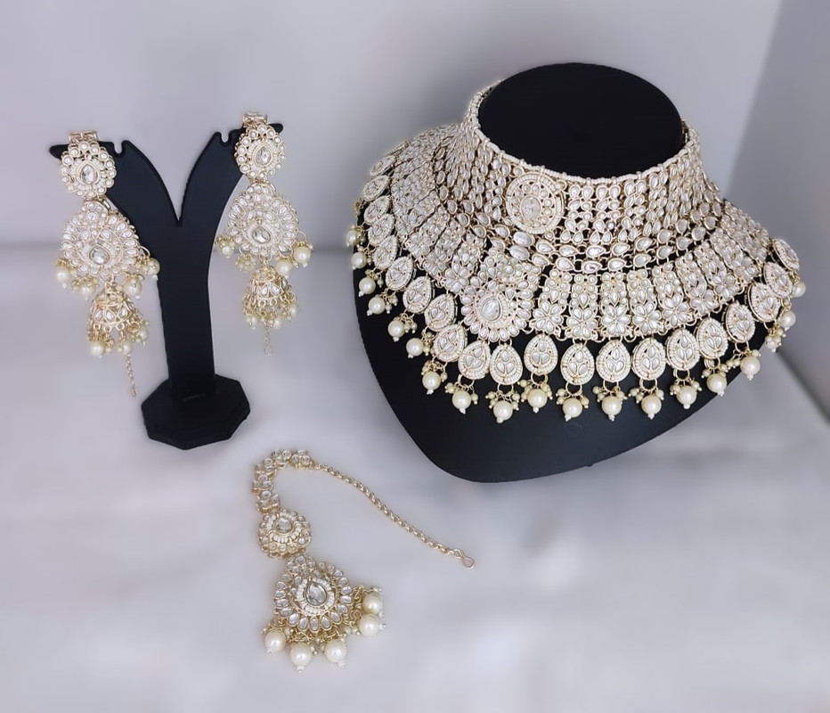 Exquisite Modern White Kundan Choker Necklace Earring Jewellery Set For Bride
