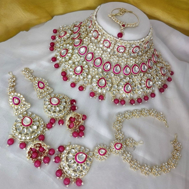 Graceful Modern Rani Pink Kundan Choker Necklace Earring Jewellery Set For Bride
