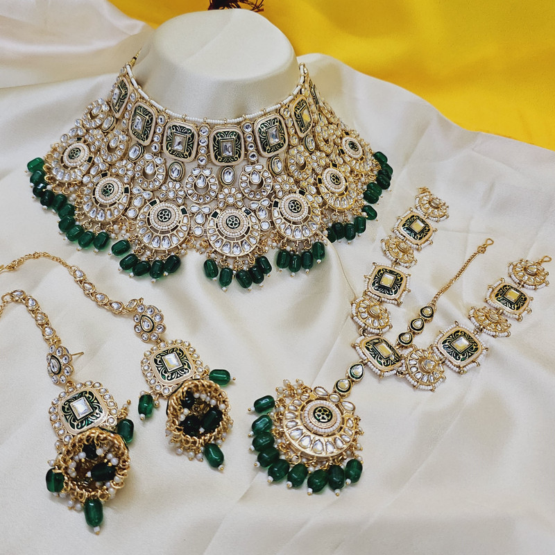 Pristine Modern Half Green Kundan Choker Necklace Earring Jewellery Set For Bride