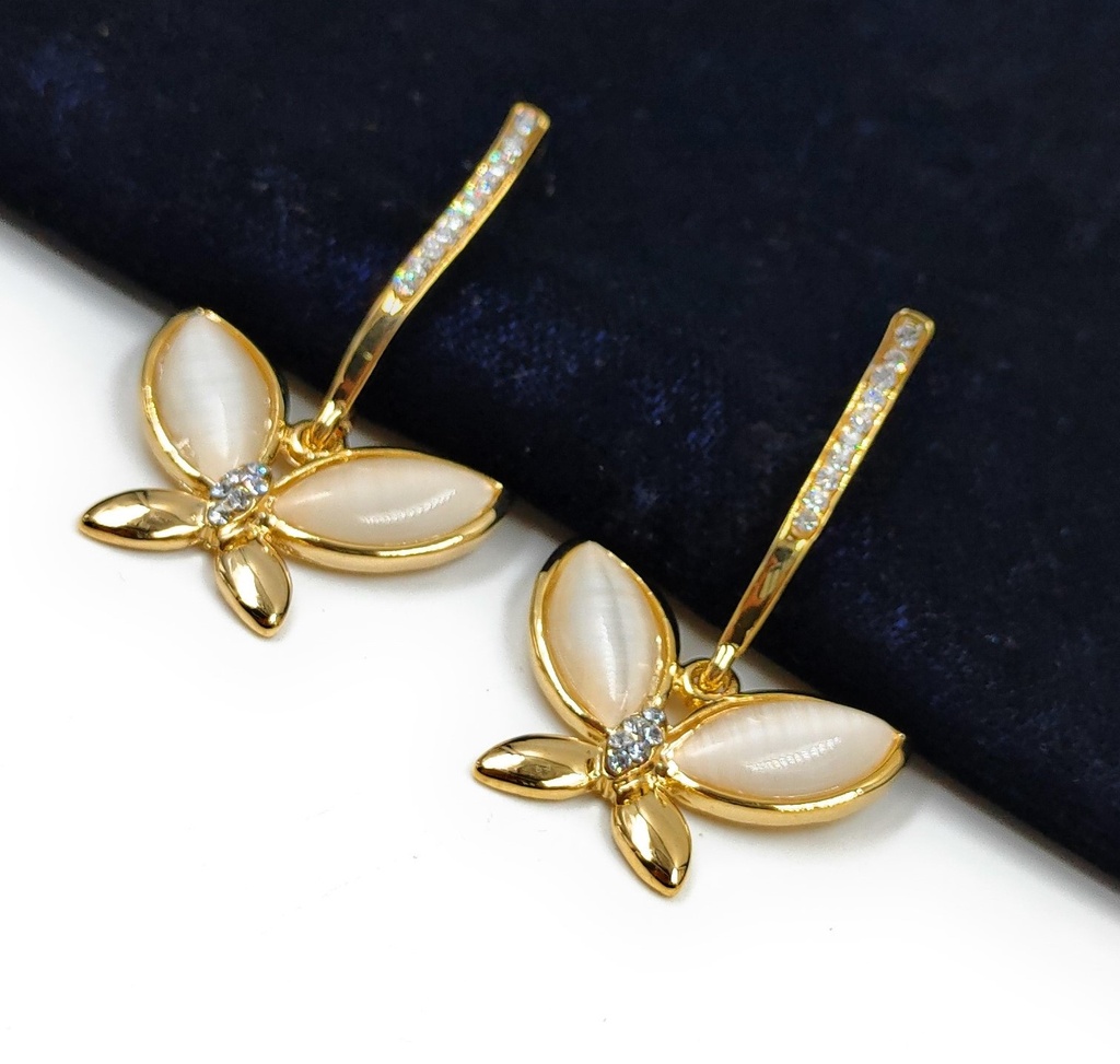 [Delicate Hue Stylish Earing] Delicate Hue Stylish Earing