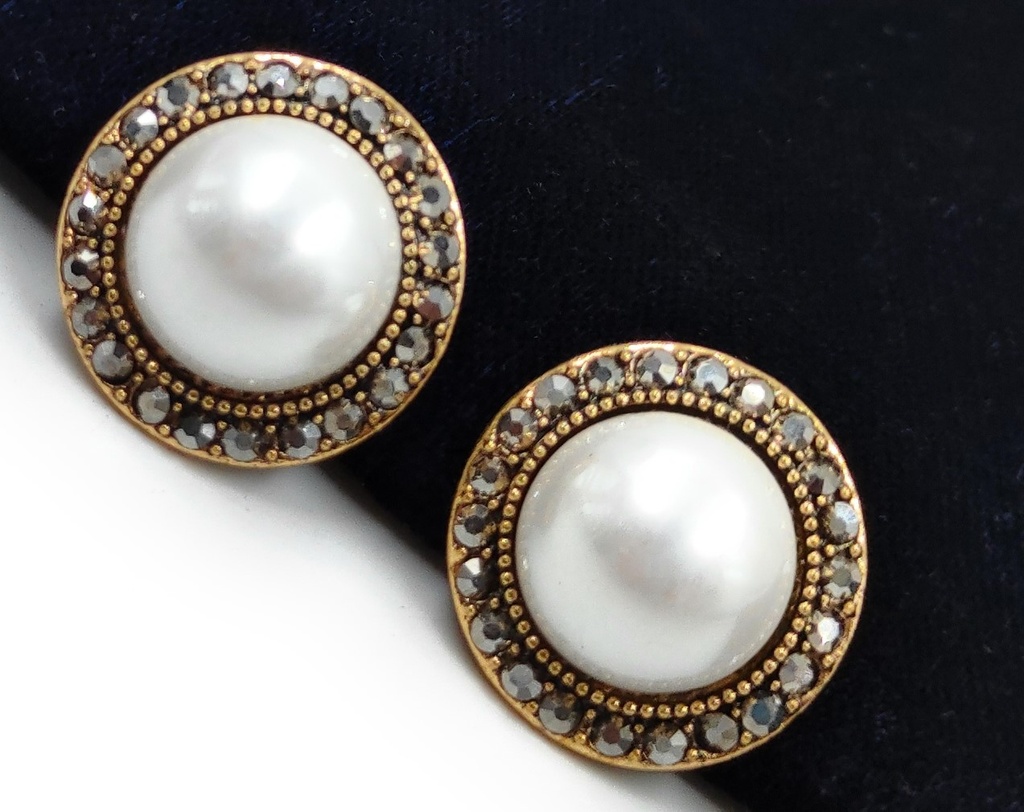 [Silken Shade Classy Earing] Silken Shade Classy Earing