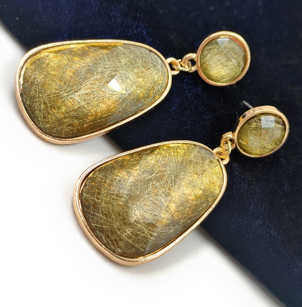 [Unique Finish Classy Earing] Unique Finish Classy Earing