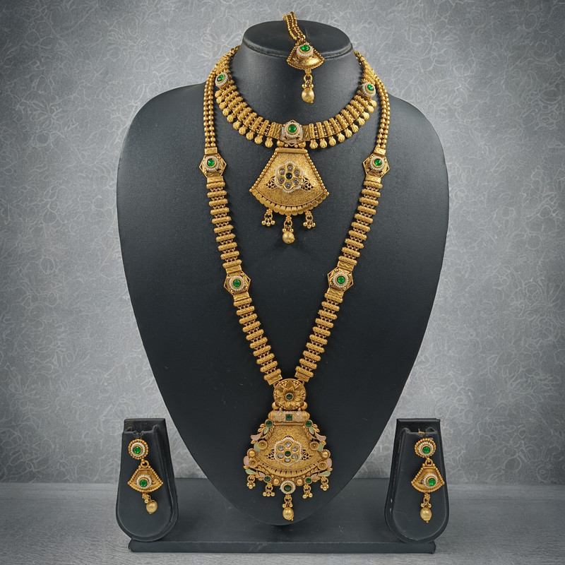 Magnifique Evening Cds16 Green Copper Matte Finish Necklace & Earrings Jewellery Set For Women