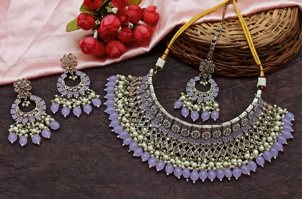 Flawless Evening Light Purple Choker Kundan Necklace & Earrings Jewellery Set For Women