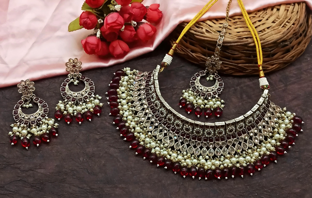 Pristine Evening Maroon Choker Kundan Necklace & Earrings Jewellery Set For Women