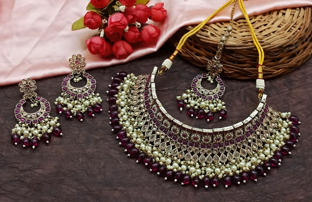 Lustrous Evening Purple Choker Kundan Necklace & Earrings Jewellery Set For Women