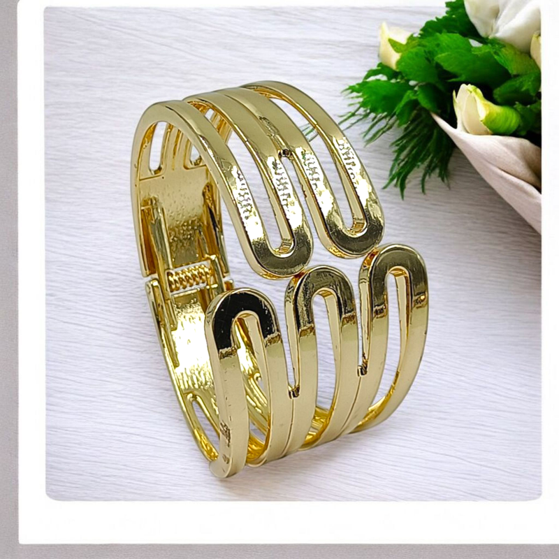Brilliant Shade Broad Openable Imported Kada Bracelet for Women and Girls