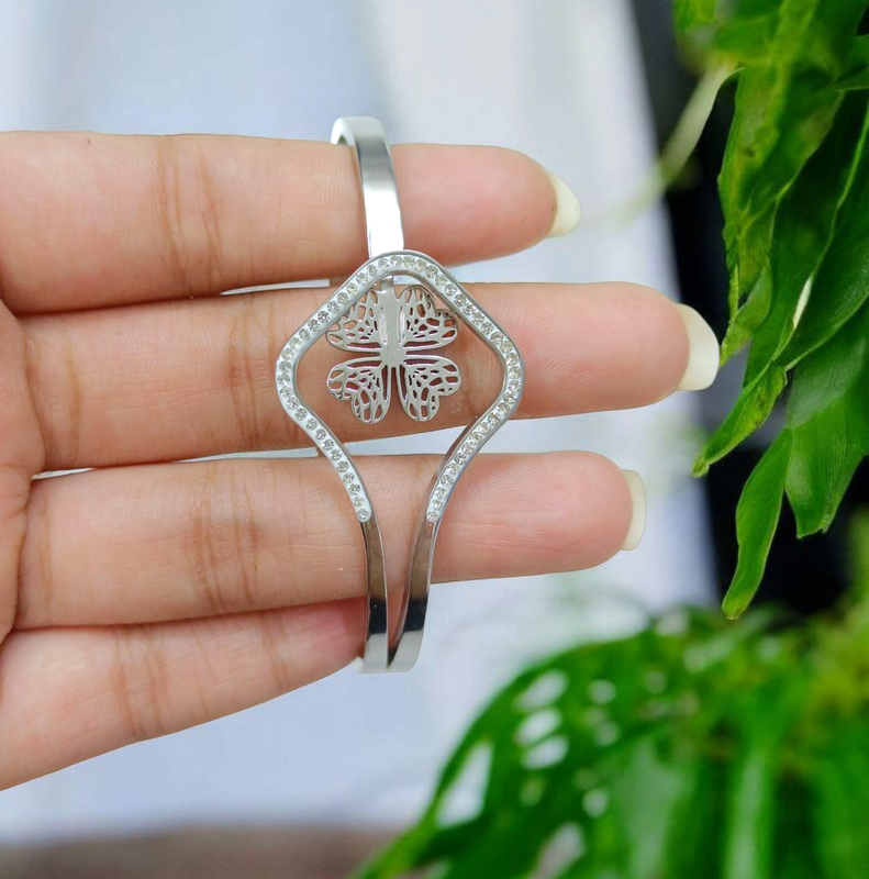 [DSBR 4] Magnetic Therapy Imported Kada Bracelet for Women and Girls   Wellness & Style