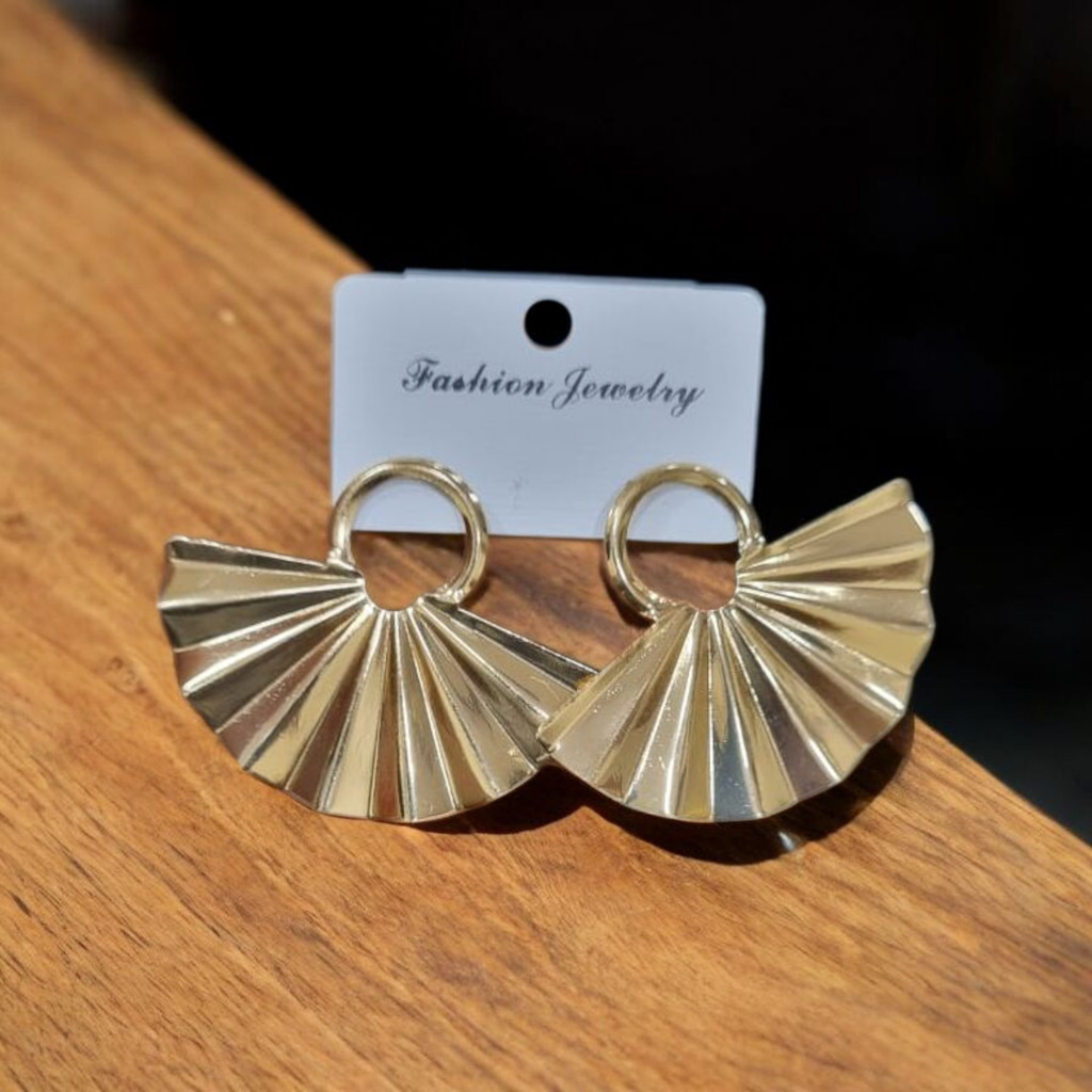 [Radiant Design Stylish Earing] Radiant Design Stylish Earing