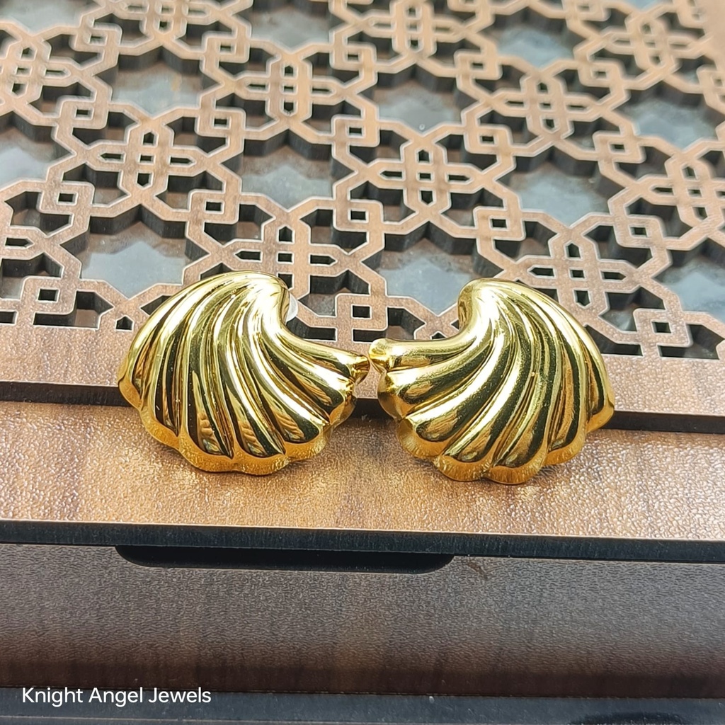 [Charming Glow Antitarnish Stud Earing] Charming Glow Antitarnish Stud Earing