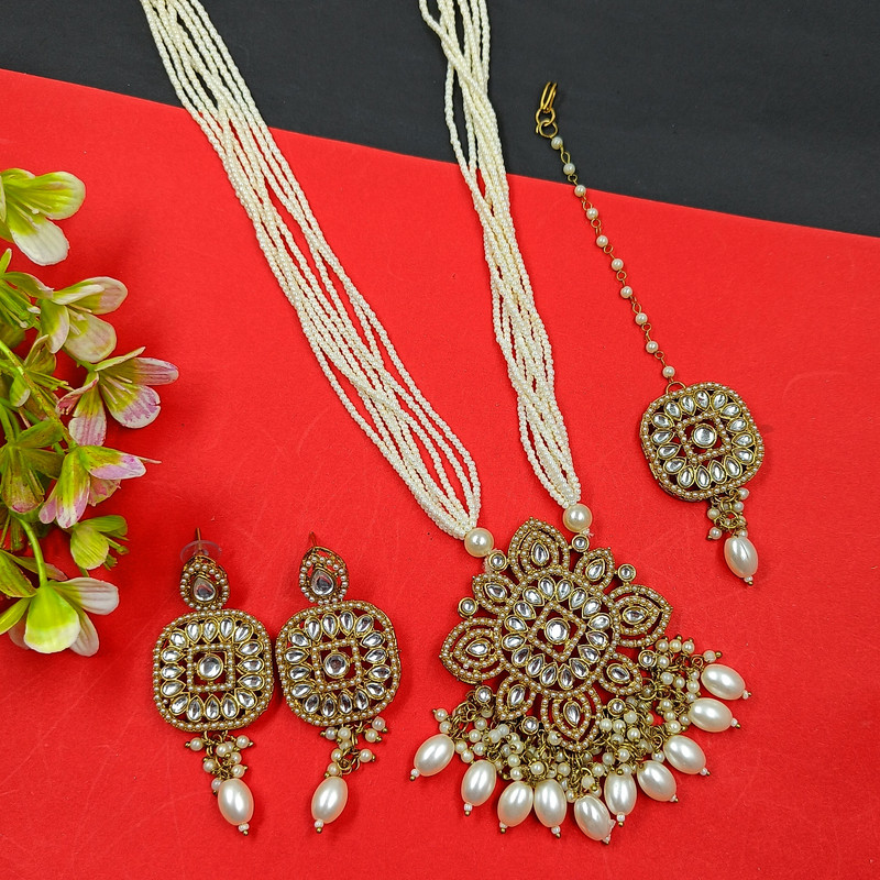 Pristine Cocktail Mehndi Polish Long Kundan Necklace & Earrings Jewellery Set For Women