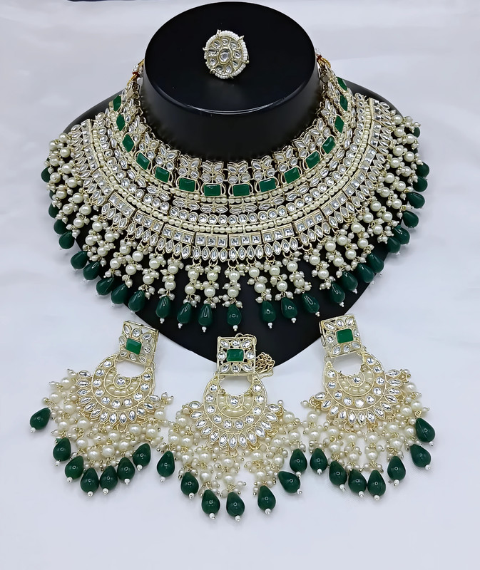 Exclusive Sangeet Green Choker Kundan Necklace & Earrings Jewellery Set For Women