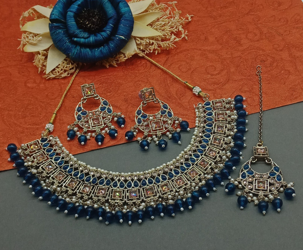 Luxury Cocktail Blue Choker Mehndi Polish Kundan Necklace & Earrings Jewellery Set For Women