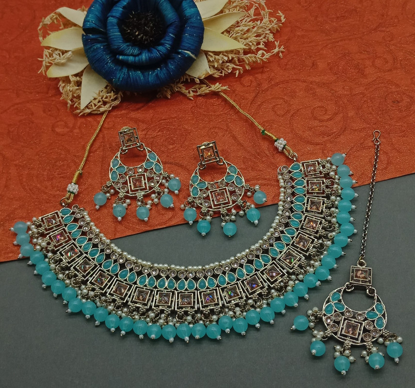 Radiant Cocktail Sky Blue Choker Mehndi Polish Kundan Necklace & Earrings Jewellery Set For Women