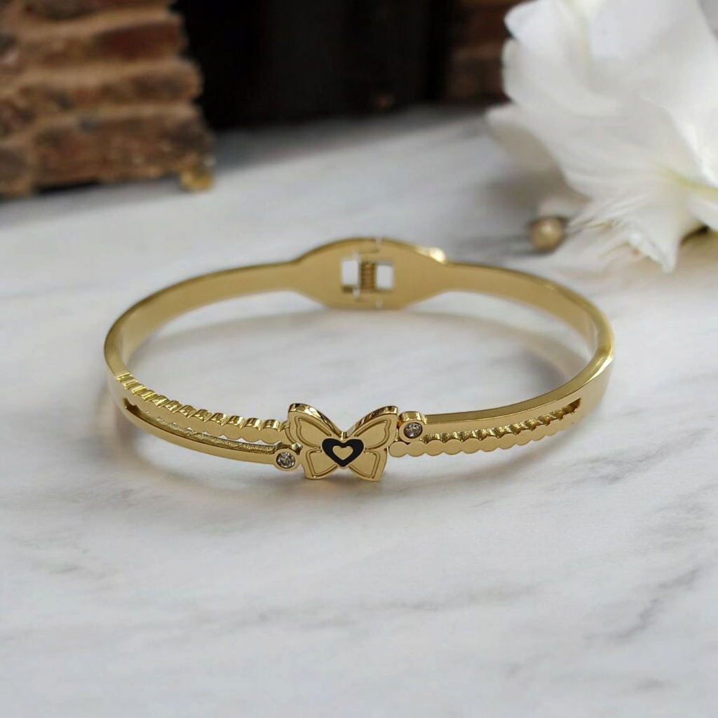 Regal Lovely Western Imported Kada Bracelet for Women and Girls