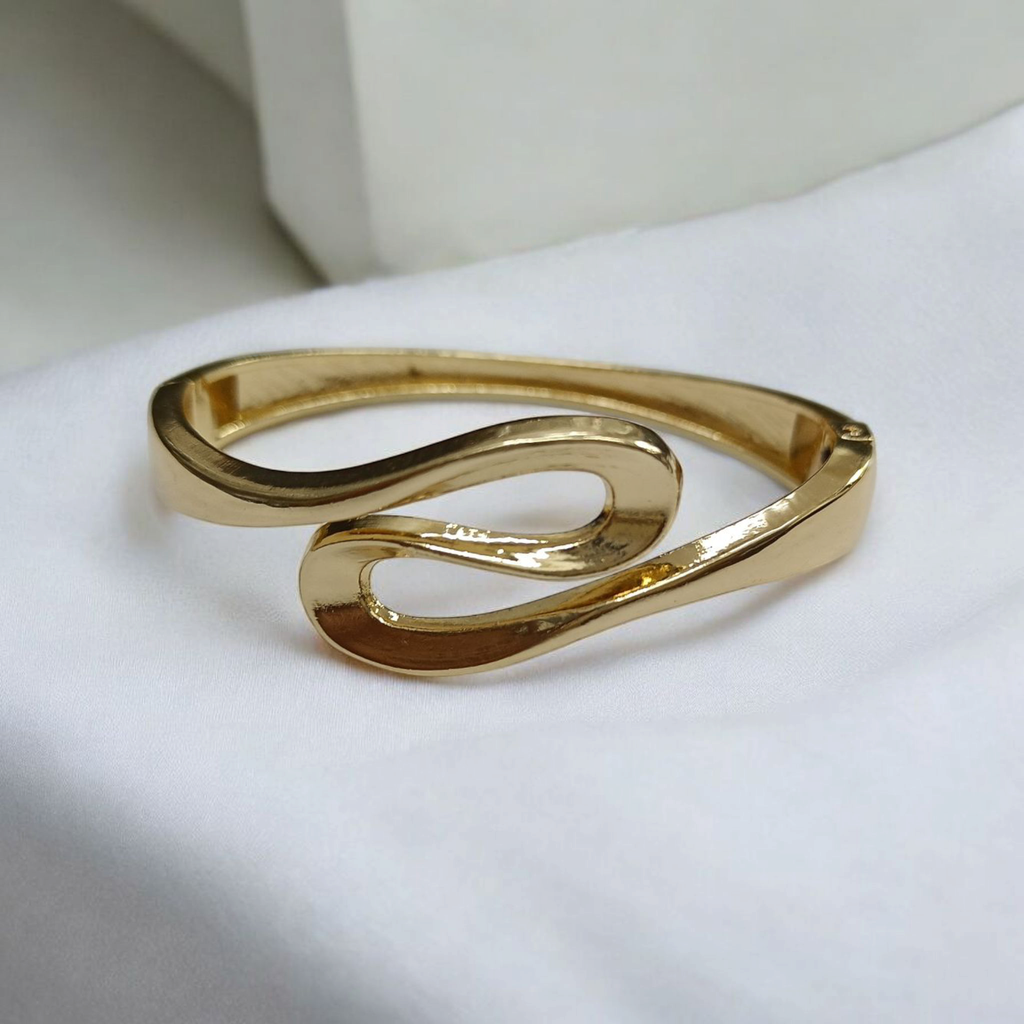 [Luxurious Western Kada Bracelet] Sparkling Luxurious Western Imported Kada Bracelet for Women and Girls