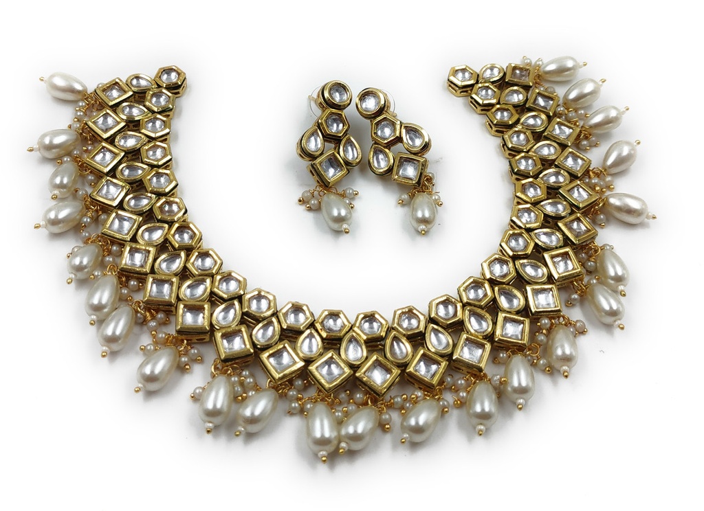 Resplendent Cultural Ns615 White Kundan Necklace Earring Jewellery Set