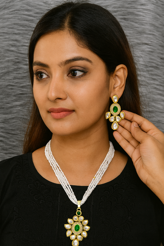 [K63 GREEN] Sparkling Vibe Kundan Pendant necklace earring set