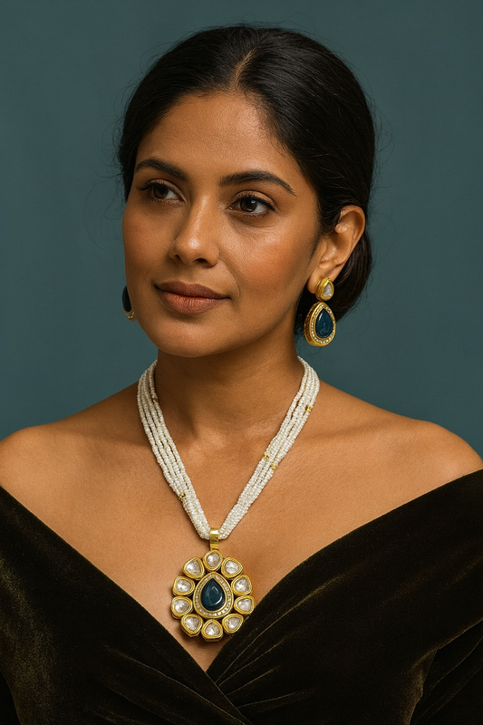 [K61 BLUE] Unique Accent Kundan Pendant necklace earring set