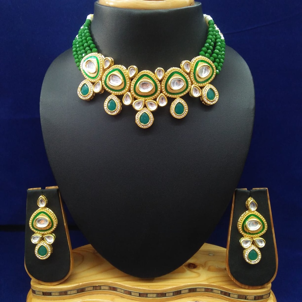 [fusion Kundan Necklace Set (Green)] Posh Fusion Royal Kundan Necklace Set  Green 