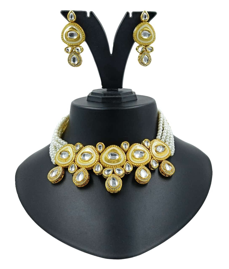 Rich Charm Royal Kundan Necklace Set  White 