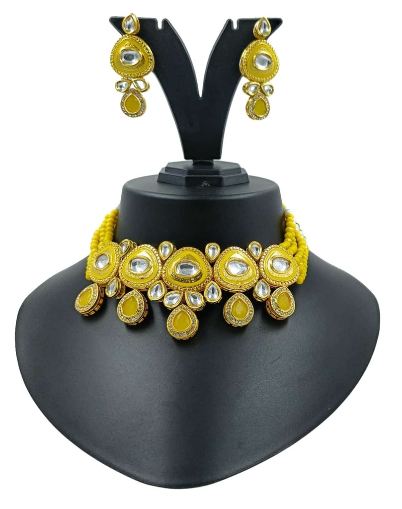 [Trendy Royal Kundan Necklace Yellow] Trendy Feel Royal Kundan Necklace Set  Yellow 