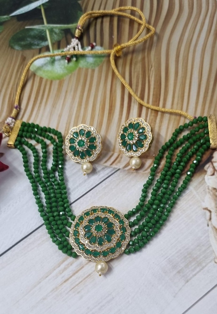 [AD Choker Necklace Set (Green)] Luxurious Fusion AD Choker Necklace Set  Green 
