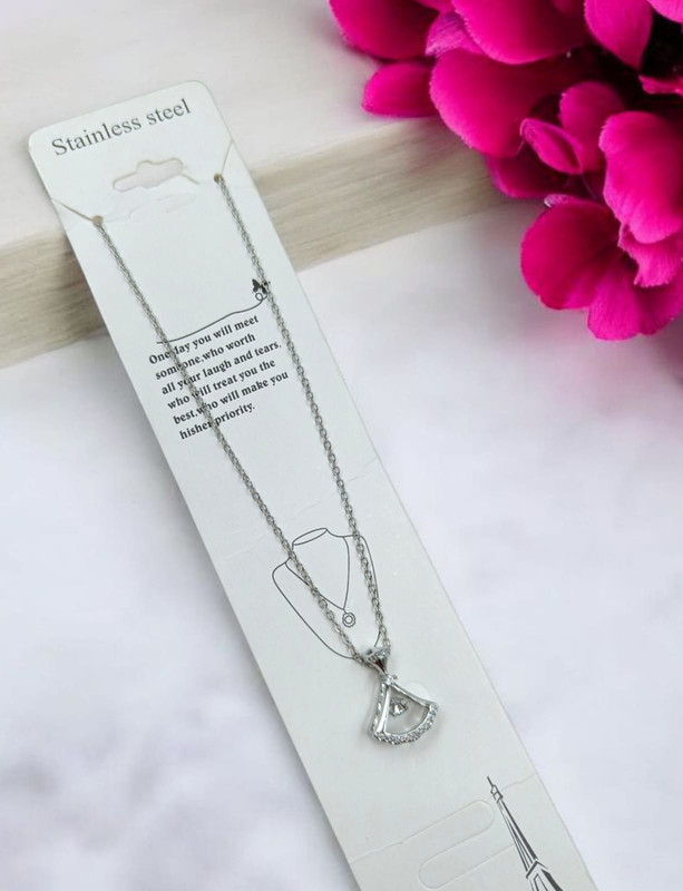 Dazzling Allure Pendant Chain Necklace