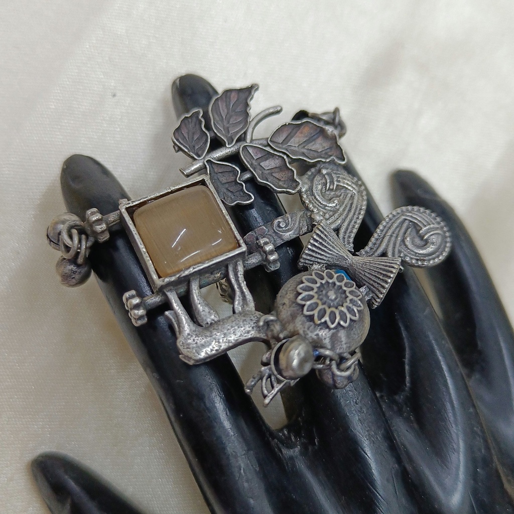 [Signature Oxidised Silver Plated Ring] Signature Luxurious Oxidised Silver Plated Ring