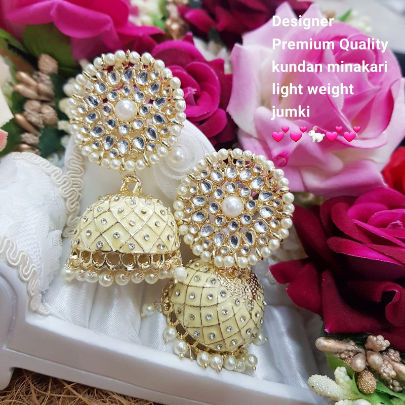 Traditional Reception Cream Earrings Set
