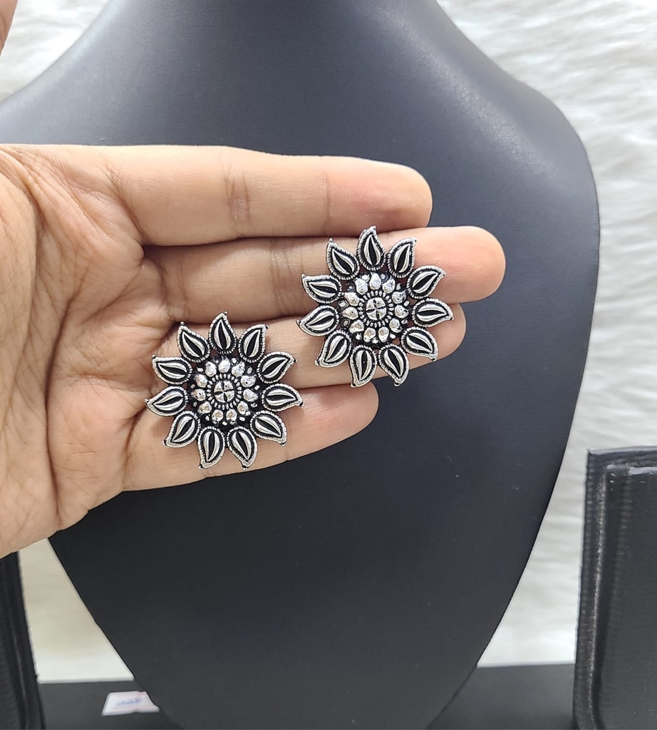 [Authentic German Silver Earring Set] Authentic German Silver Earring Set