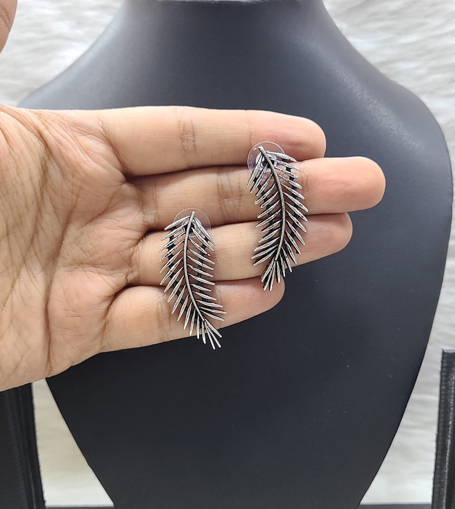 [Chic German Silver Earring Set] Chic German Silver Earring Set