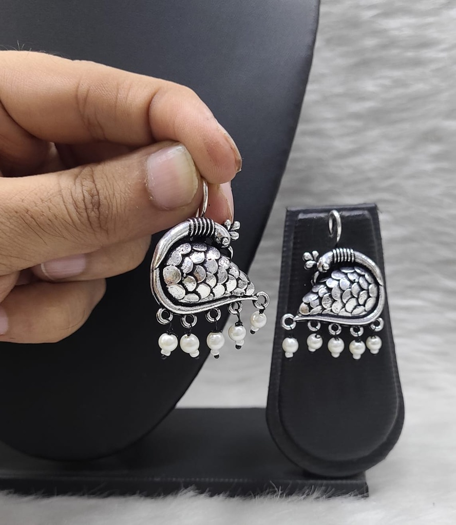 [Lavish German Silver Earring Set] Lavish German Silver Earring Set