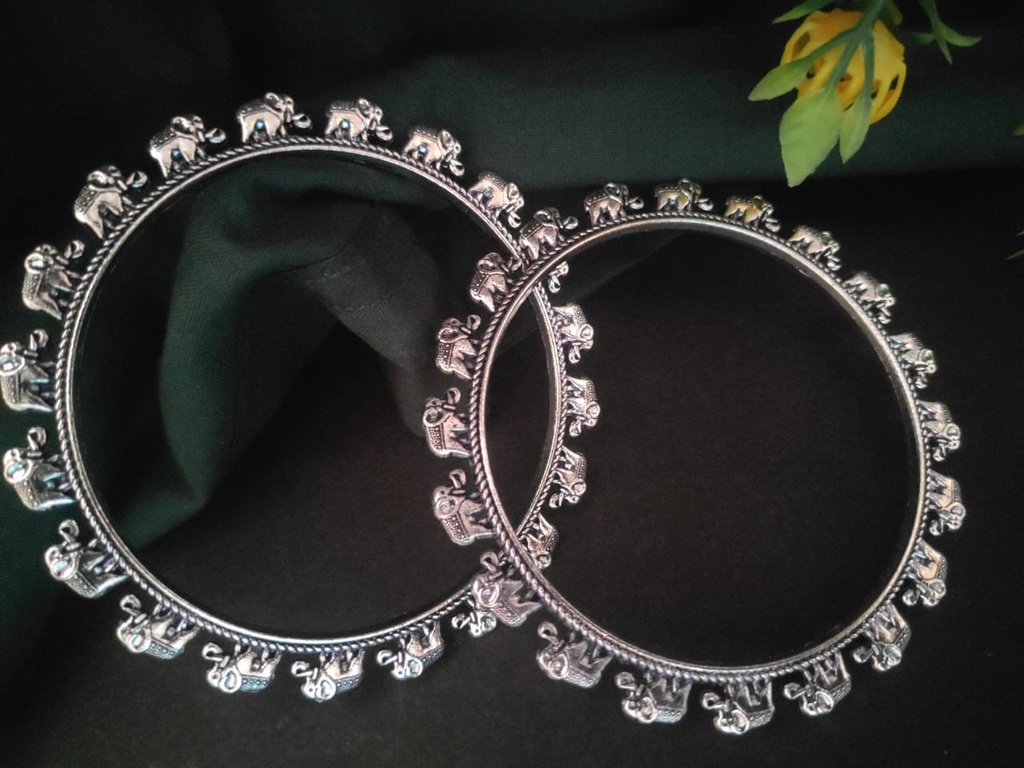 [Fine Style Stylish Oxidise Bangle (2.6)] Fine Style Stylish Oxidise Bangle  2.6 