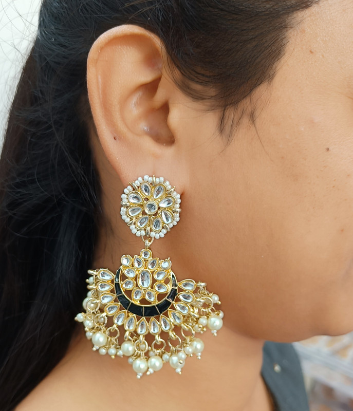 ER36 BLACK Earrings Set