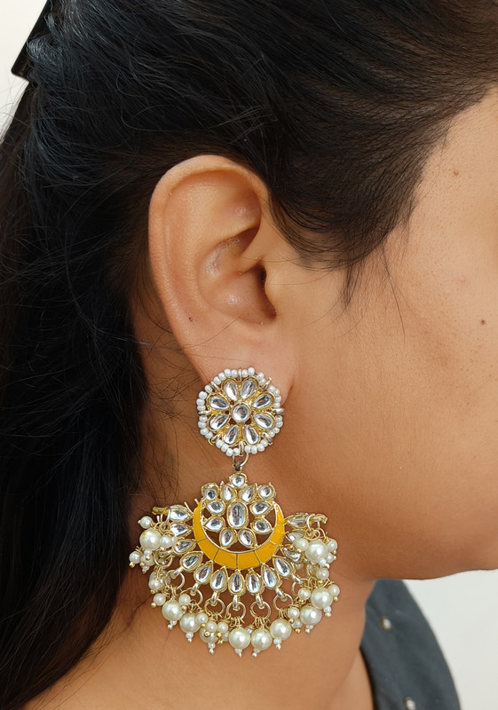 Royal Engagement Yellow Earrings Set