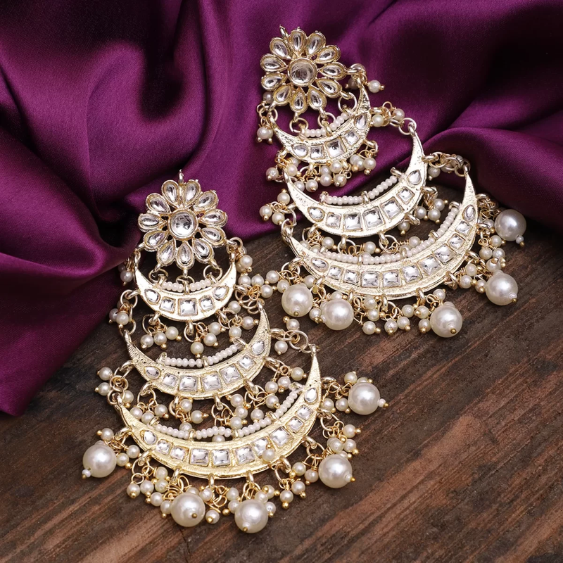 Elegant Mehendi Earrings Set