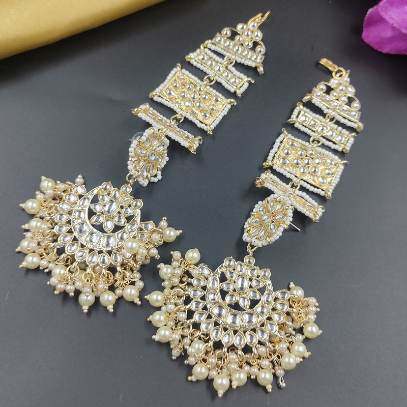 Traditional Mehendi White Earrings Set