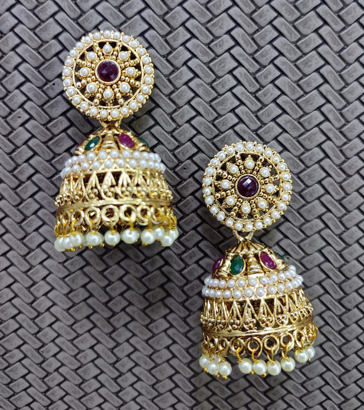Premium Mehendi Earrings Set