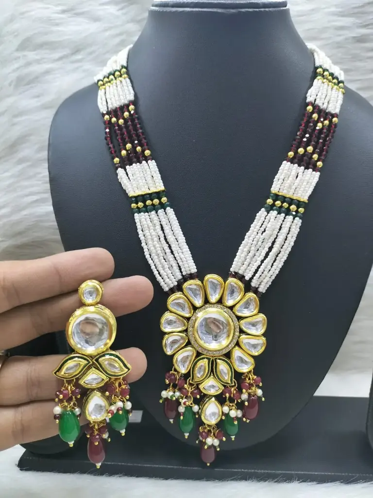 [K37 MAROON GREEN] K37 MAROON GREEN Dabbi Kundan With Back Meena Necklace Earring Jewellery set