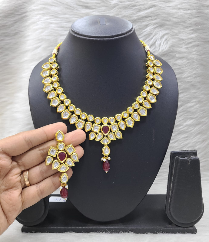 Chic Stylish K22 Maroon Dabbi Kundan With Back Meena Necklace Earring Jewellery Set