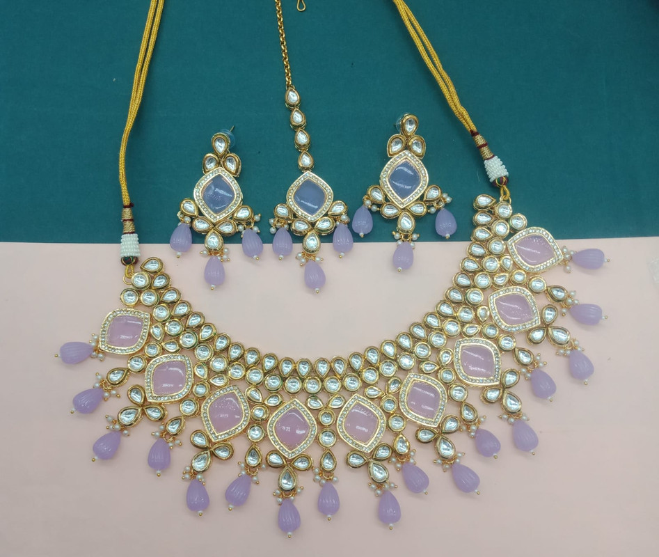 AIMS004 LIGHT PURPLE Premium quality Kundan Pendant Necklace & Earrings Jewellery set for Women