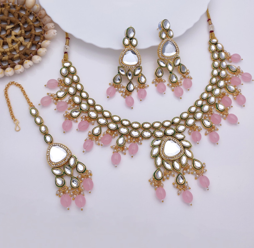 Graceful Wedding Baby Pink Kundan Pendant Necklace & Earrings Jewellery Set For Women